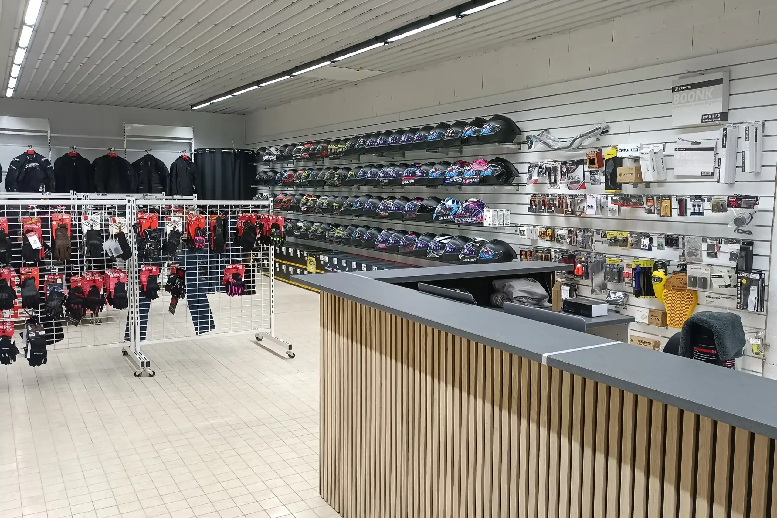 Boutique d’équipements et d’accessoires de la concession Esprit 2 Roues à Créhange